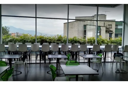 Oficina En Arriendo En Moderna Torre Empresarial En El Poblado