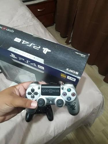 Nuevo Sony Playstation 4 Pro Edicion God Of War