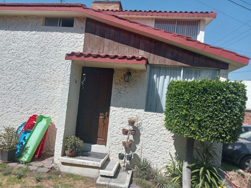 Hermosa Casa En Venta  En Santa Cruz Del Monte,naucalpan, Ed
