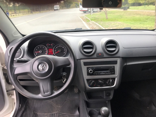 Imagen 9 de 15 de Volkswagen Gol Trend 1.6 Pak I 3 Pts