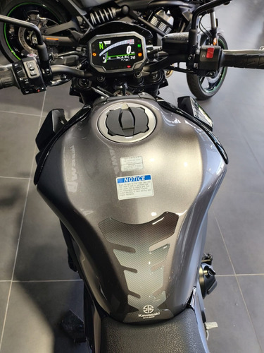 Kawasaki Z900 2023 Tomo Permutas Abs Ktrc