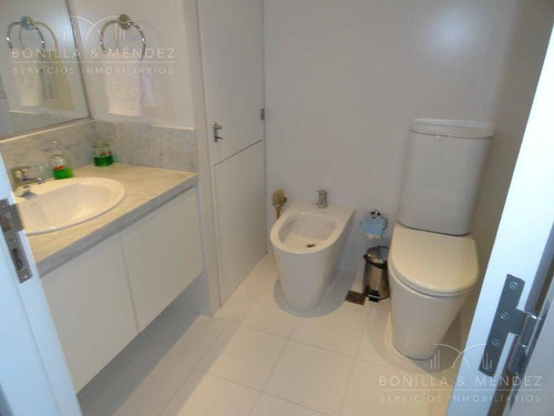 Departamento - Playa Brava, Le Parc, 2 Suites, Toilette Y Dependencia