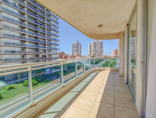 Imagen 6 de 6 de Apartamento En Venta De 1 Dormitorio , Punta Del Este