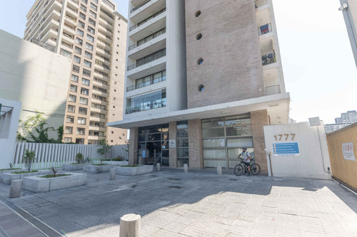 Edificio Condell (1 Est. 1 Bod.) Piso 9
