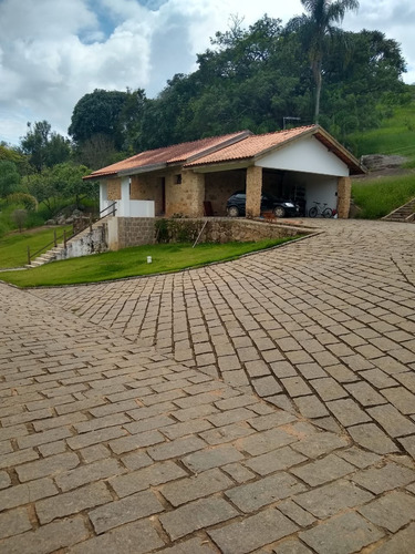 Imagem 13 de 22 de Fazenda 63 Alqueires, Rica Em Água Com 5 Lagos, 3 Casas Amplas, 3 Barracões, 1 Mangueirão, 1 Cocheira, 1 Galinheiro, 3 Casas De Funcionários, Pasto - Fa00189 - 70540162