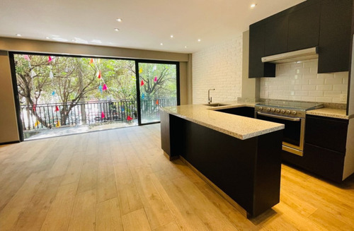 Departamento En Venta En Narvarte Poniente 3 Recámaras, 2 Baños, 2 Estacionamientos, Bodega 131 M² Vm100