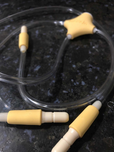 2 Un Conector + 1 Un Mangueira Extrator Medela Freestyle