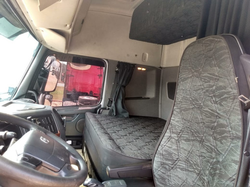 Imagem 12 de 16 de Fh540 Globetrotter 6x4 2014
