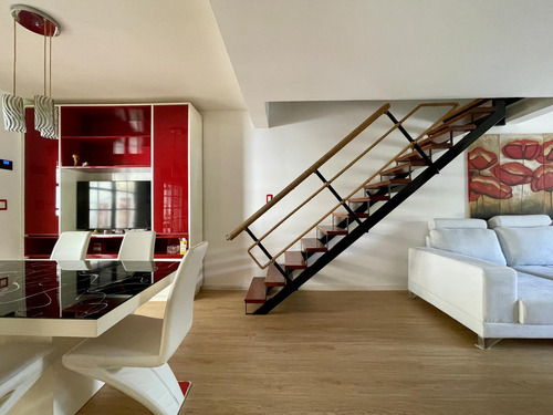 Venta Casa 6 Ambientes Amoblada En Barrio El Mirador, Hurlingham
