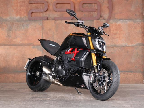  Ducati Diavel