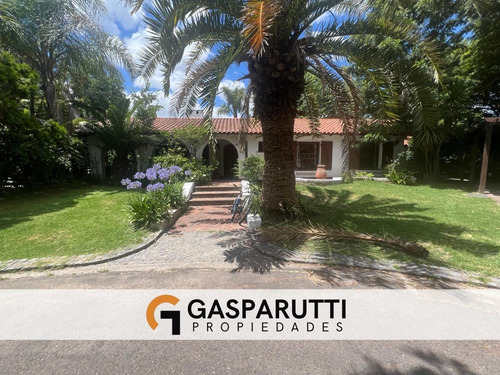Casa En Alquiler En Aranjuez Cc Con Pileta