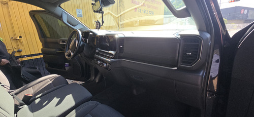 GMC Sierra 5.4 Cabina Regular Sle 4x4 At