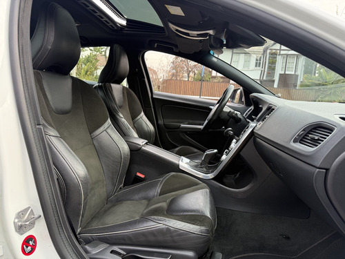 Volvo S60 T5 R-Design Plus Auto