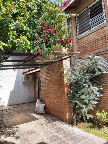 Imagen 2 de 14 de Hermoso Duplex En Excelente Zona!