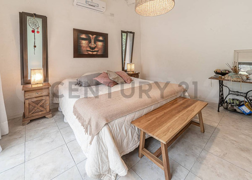 Venta Casa 5 Ambientes En 1 Planta Con Vista A La Laguna Cantón Norte, Escobar