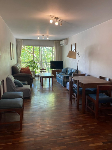 Apto En Rivera Y Requena. Muy Proximo A Todos Los Servicios.