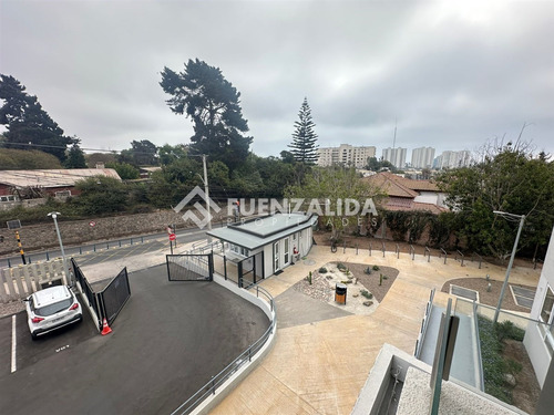 Departamento En Venta De 2 Dorm. Peñuelas