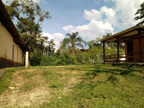 Imagem 3 de 15 de Chácara Na Mombaça Com Casa , Lago E Baias (contrato)