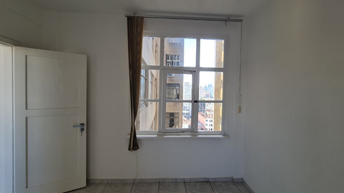 Imagem 10 de 14 de Alugo Conjunto Comercial Centro Curitiba