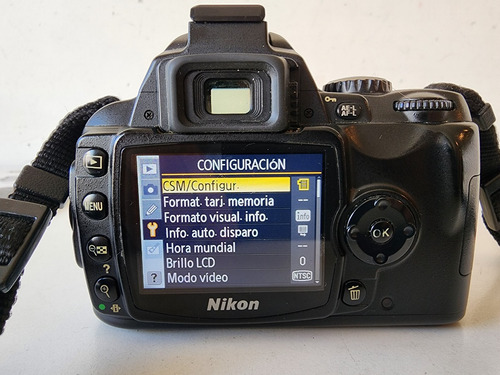 Imagen 5 de 7 de Cámara Nikon D40 + Lente 18-55mm, Cargador Y Bateria - Leer