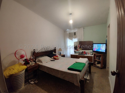 Cómoda Casa En Venta Ubicada En Cagua Urb Corinsa Db 24-26102