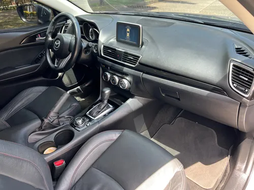 Mazda 3 2.0 Touring At