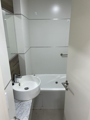 Imagen 12 de 18 de Departamento De 2 Ambientes - Cochera - Gascón 2500