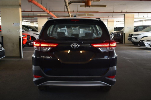 Imagen 5 de 16 de Toyota Rush 2023