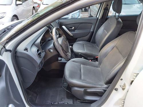 Renault Sandero 1.6 Privilege Black 2016