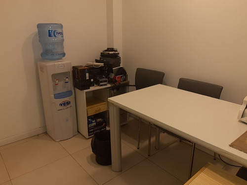 Imagen 9 de 12 de Venta Oficina 155 Mts. En Complejo De Canning