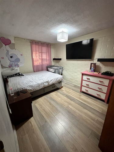 Departamento En Venta De 3 Dorm. O Local En Maipú