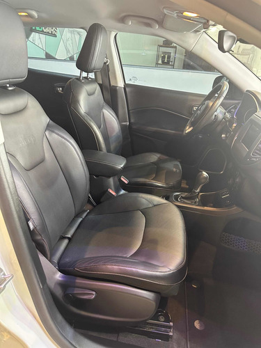 Imagen 13 de 25 de Jeep Compass 2019 2.4 Longitude
