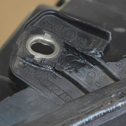 Imagem 4 de 4 de Farol Direito Da Fiat Strada / Palio