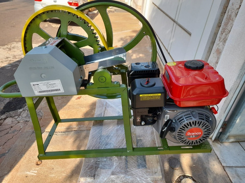 Garapeira De Cana Com Motor A Gasolina Completa