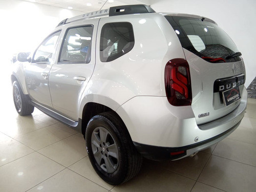 Imagen 10 de 25 de Renault Duster Privileg 1.6 Con Gnc