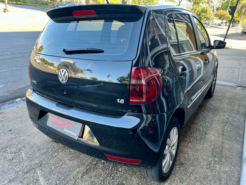Volkswagen Fox 1.6 Vht Highline Total Flex 5p