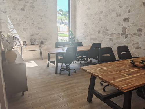 Ubicación Privilegiada En El Municipio De Corregidora Cercano A El Santuario De Schoesntantt, Casas Nuevas Con Magnificas Amenidades. Hay 3 Modelos Con Iluminacion Y Funcionalidad Aprovechado Cada E