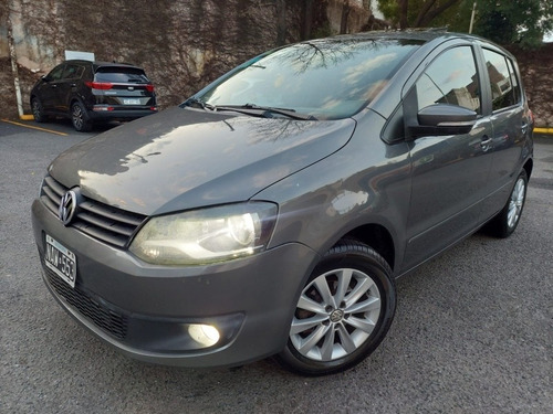 Imagen 3 de 25 de Volkswagen Fox 2013 1.6 Highline