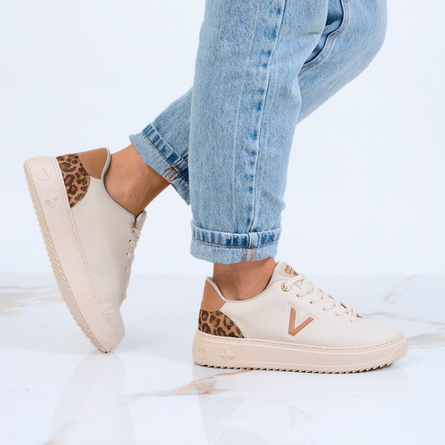 Zapatilla Sneakers Mujer Con Plataforma Via Marte Urbanas.