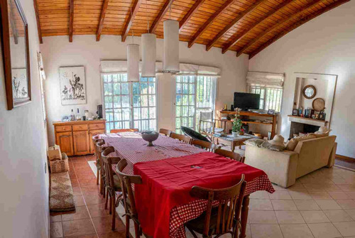 Imagen 16 de 28 de Casa Quinta En Venta Cumehue