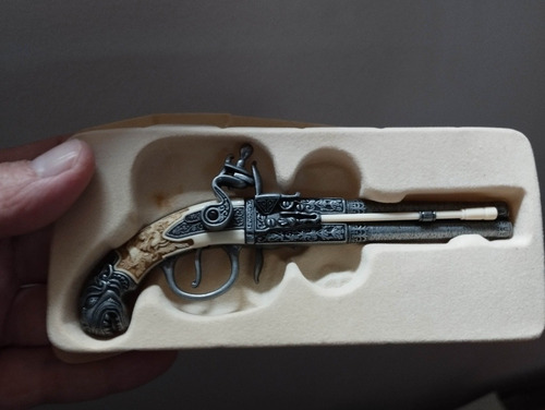 Imagen 1 de 3 de Colección Armas Antiguas 12cm En Metal Excelentes Detalles