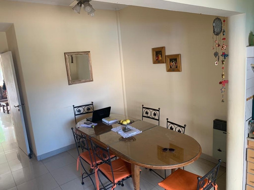 Imagen 4 de 21 de Venta Departamento En Pleno Centro De Junin Ba, Excelente Estado Y Ubicación.