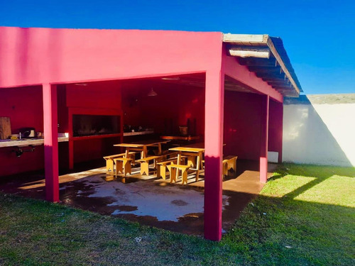 Imagen 10 de 10 de Cuatro Cabañas En Lote De 1.000m2 Pileta - San Rafael