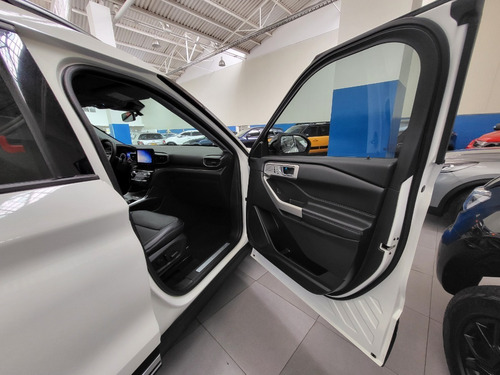 Imagen 8 de 14 de Ford Explorer Limited 3.5 At