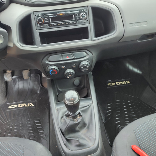 Chevrolet Onix 1.4 Joy Ls 98cv