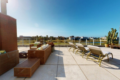 Imagem 1 de 30 de Casa À Venda Em Xangri-lá - Ca01342 - 69347373
