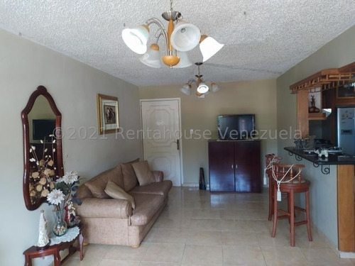 Imagen 6 de 29 de Penthouse Duplex Urb Campo Alegre, Turmero 22-6319 Hc