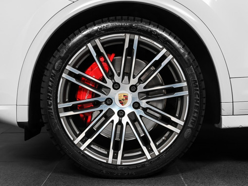 Porsche Cayenne Turbo
