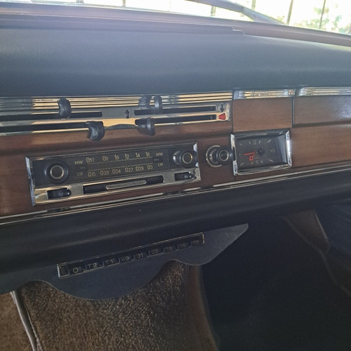 Imagen 24 de 25 de Mercedes Benz 220se