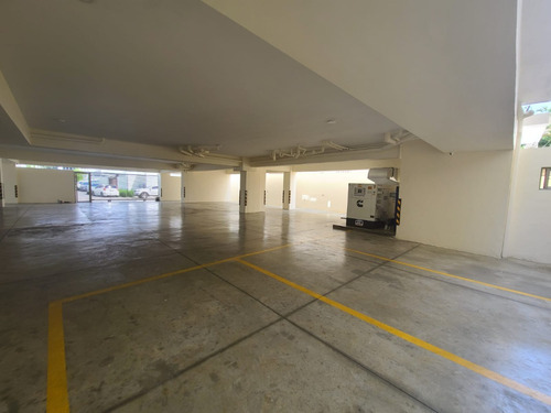 Imagen 8 de 12 de En Venta Piso 3 En Los Prados De 3 Habitaciones Nuevo A Estrenar